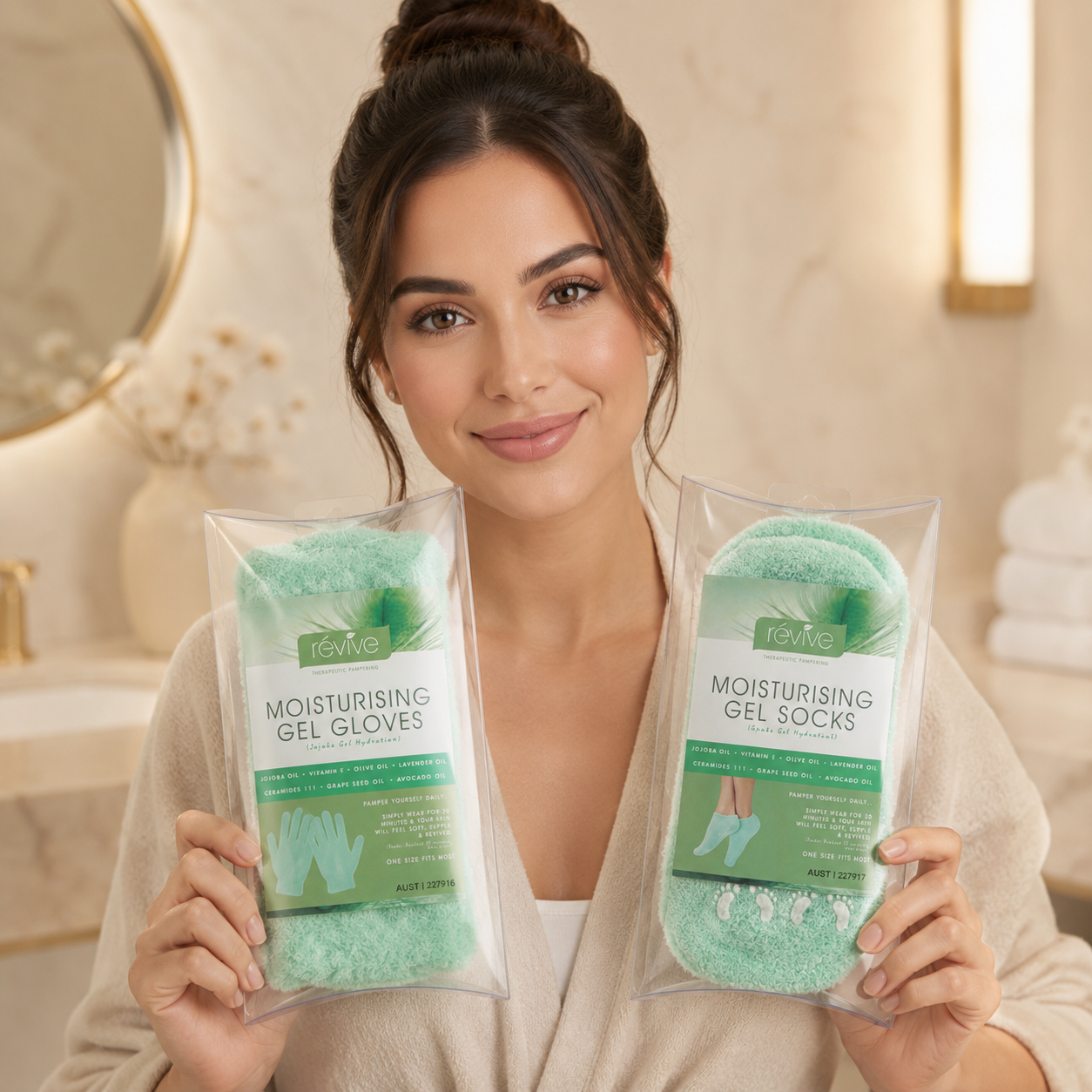 Aeternis Quiet Luxury Moisture Gel Gloves & Socks Set